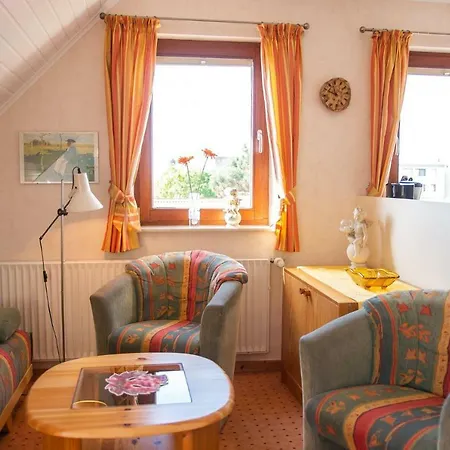 Strandhaus Nr. 9 Og Re. Апартаменты *